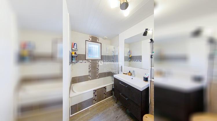 Ma-Cabane - Vente Maison Cléré-les-Pins, 102 m²