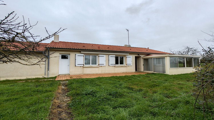 Ma-Cabane - Vente Maison CLERE-SUR-LAYON, 213 m²
