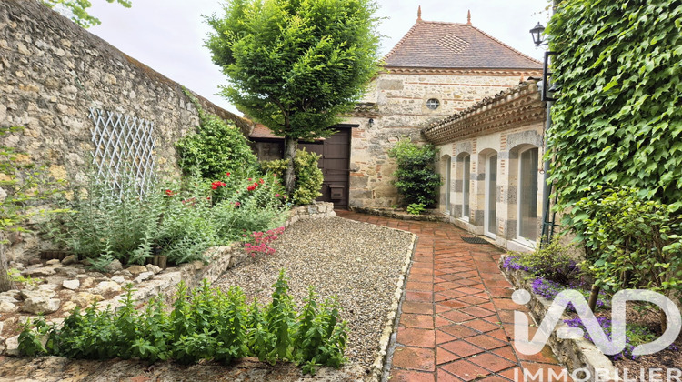 Ma-Cabane - Vente Maison Clermont Dessous, 330 m²