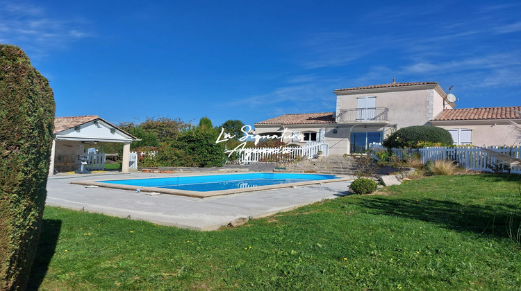 Ma-Cabane - Vente Maison Clermont-Dessous, 189 m²