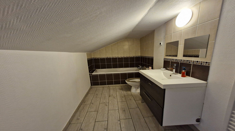 Ma-Cabane - Vente Maison CLERMONT-FERRAND, 160 m²