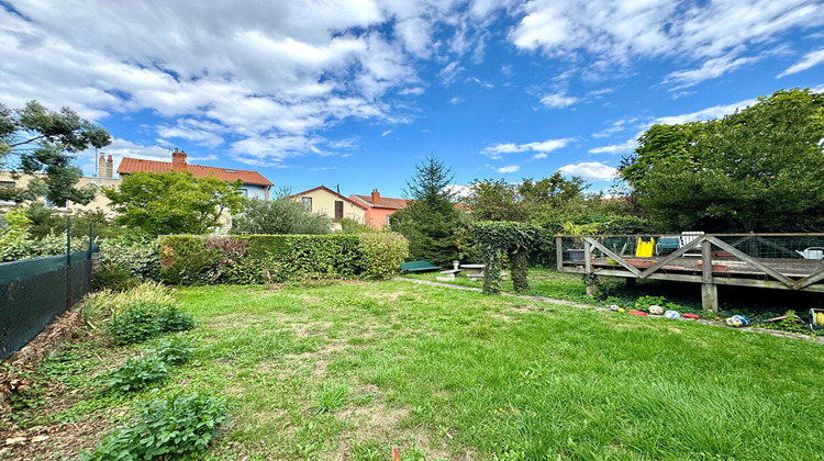 Ma-Cabane - Vente Maison CLERMONT-FERRAND, 195 m²