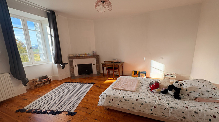 Ma-Cabane - Vente Maison CLERMONT-FERRAND, 200 m²