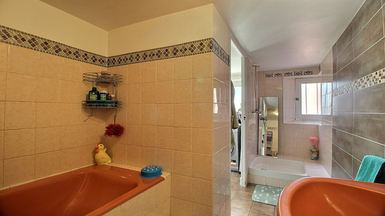 Ma-Cabane - Vente Maison CLERMONT-FERRAND, 86 m²