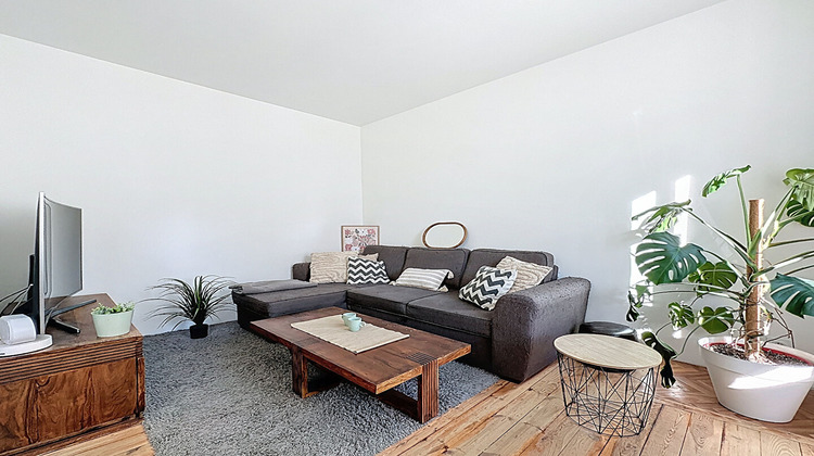 Ma-Cabane - Vente Maison CLERMONT-FERRAND, 68 m²