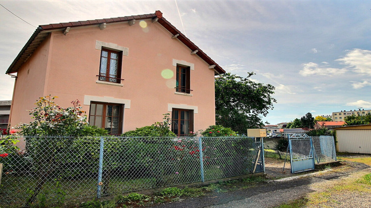 Ma-Cabane - Vente Maison CLERMONT-FERRAND, 102 m²