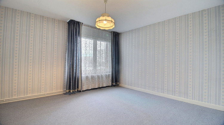 Ma-Cabane - Vente Maison CLERMONT-FERRAND, 65 m²