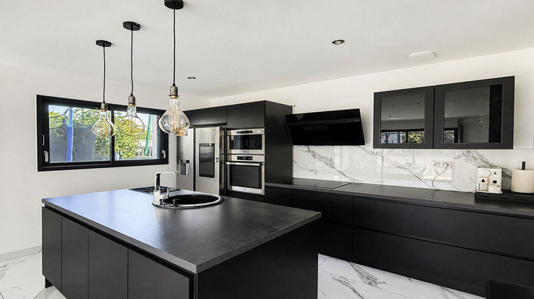 Ma-Cabane - Vente Maison CLERMONT-FERRAND, 120 m²