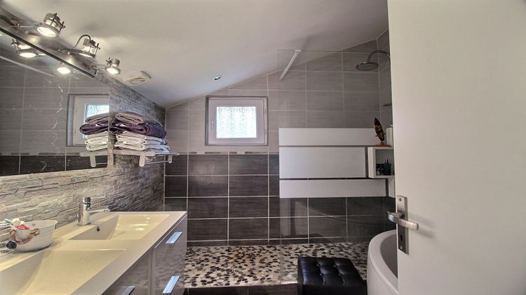 Ma-Cabane - Vente Maison CLERMONT-FERRAND, 70 m²