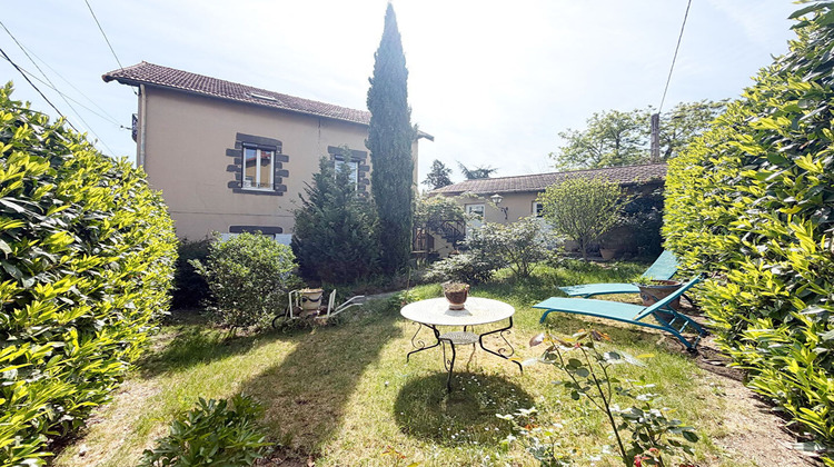 Ma-Cabane - Vente Maison CLERMONT-FERRAND, 152 m²