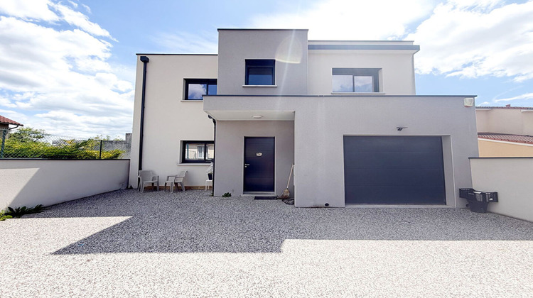 Ma-Cabane - Vente Maison CLERMONT-FERRAND, 125 m²
