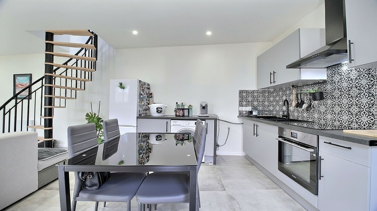 Ma-Cabane - Vente Maison CLERMONT-FERRAND, 68 m²
