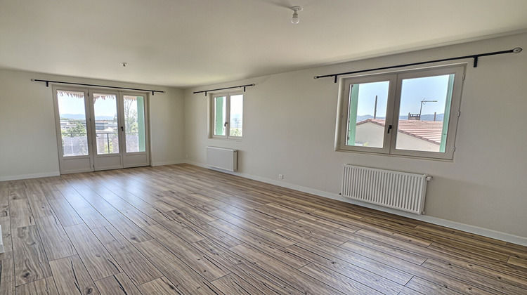 Ma-Cabane - Vente Maison CLERMONT-FERRAND, 142 m²