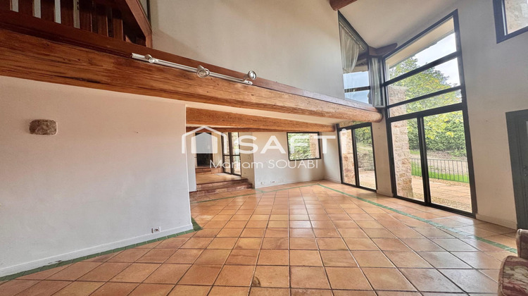 Ma-Cabane - Vente Maison Clermont-l'Herault, 220 m²