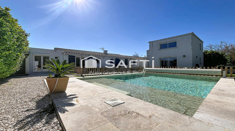 Ma-Cabane - Vente Maison Clermont-l'Herault, 220 m²