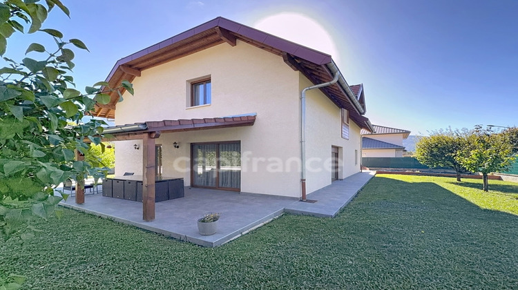 Ma-Cabane - Vente Maison CLUSES, 189 m²