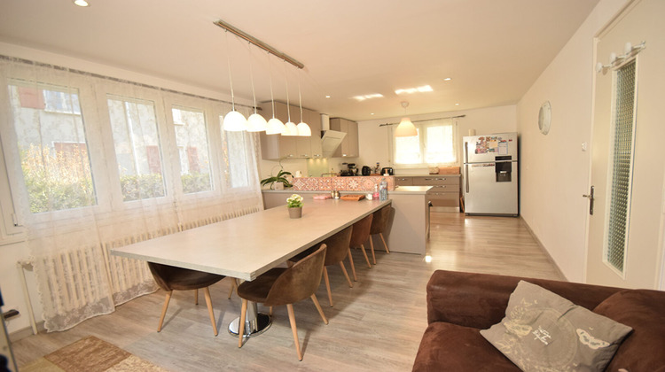 Ma-Cabane - Vente Maison CLUSES, 161 m²
