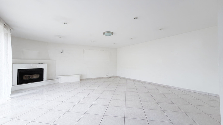 Ma-Cabane - Vente Maison CLUSES, 48 m²
