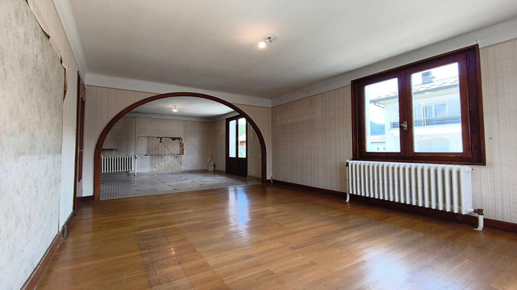 Ma-Cabane - Vente Maison CLUSES, 163 m²