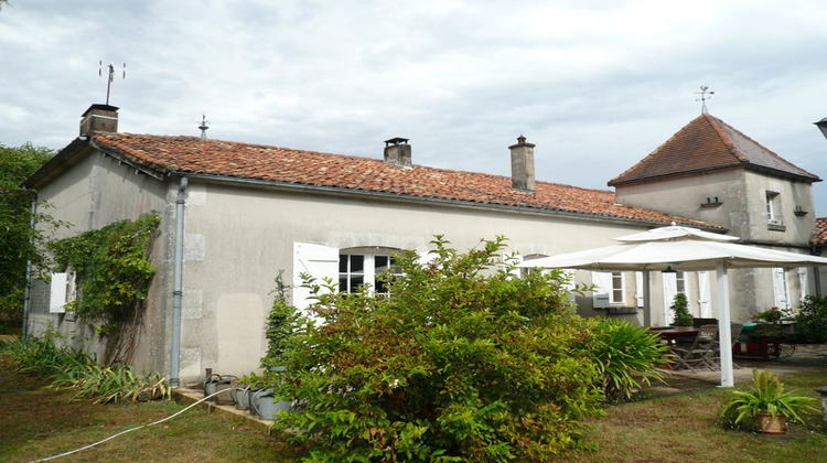 Ma-Cabane - Vente Maison COGNAC, 277 m²