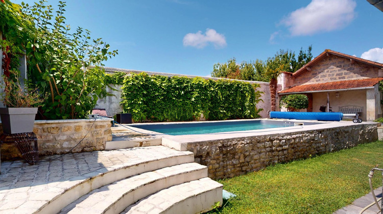 Ma-Cabane - Vente Maison Cognac, 204 m²