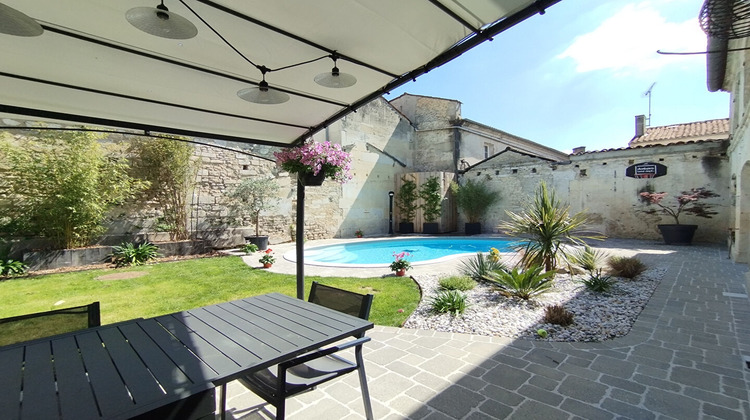 Ma-Cabane - Vente Maison COGNAC, 283 m²