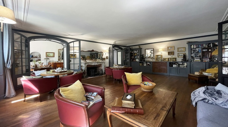 Ma-Cabane - Vente Maison COGNAC, 700 m²