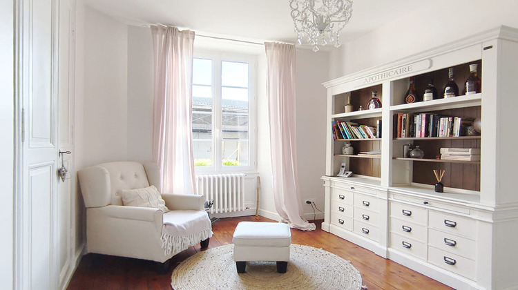 Ma-Cabane - Vente Maison COGNAC, 328 m²