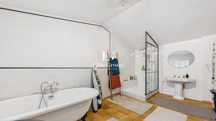 Ma-Cabane - Vente Maison COGNAC, 550 m²