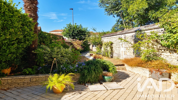 Ma-Cabane - Vente Maison Cognac, 231 m²