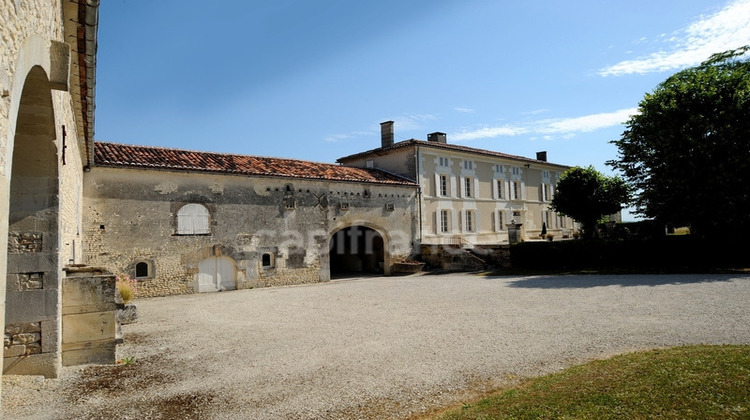 Ma-Cabane - Vente Maison COGNAC, 310 m²