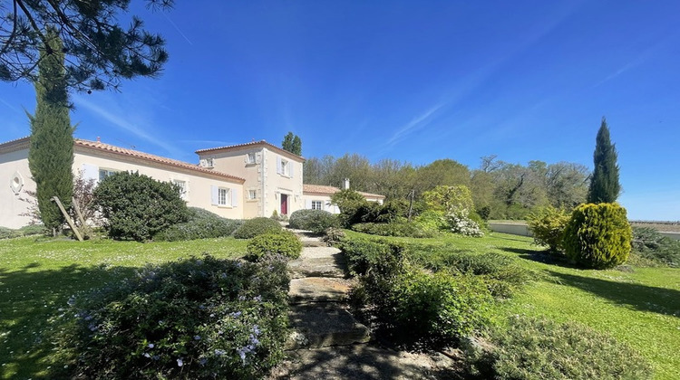 Ma-Cabane - Vente Maison COGNAC, 290 m²