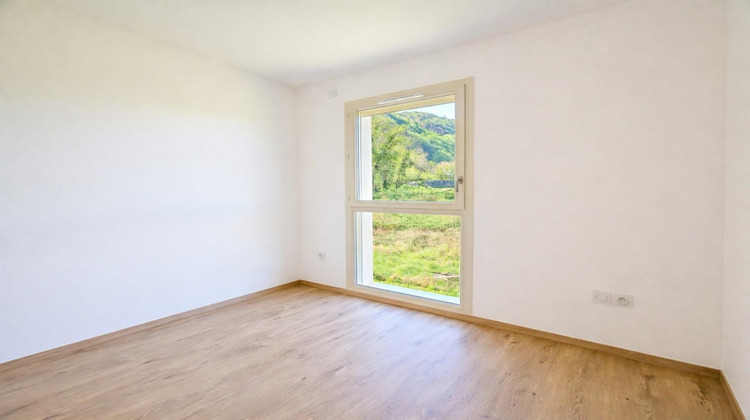 Ma-Cabane - Vente Maison Cognin-les-Gorges, 90 m²