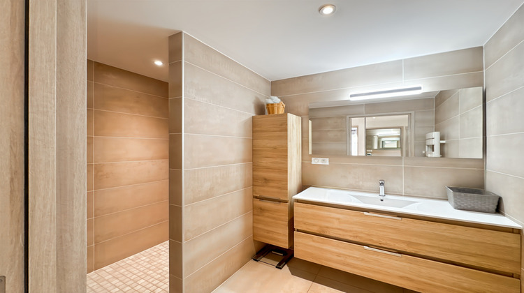 Ma-Cabane - Vente Maison Collonges-au-Mont-d'Or, 85 m²