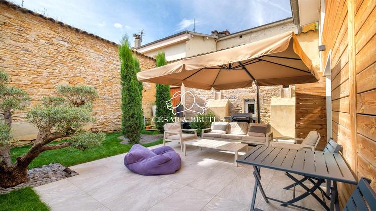 Ma-Cabane - Vente Maison Collonges-au-Mont-d'Or, 144 m²