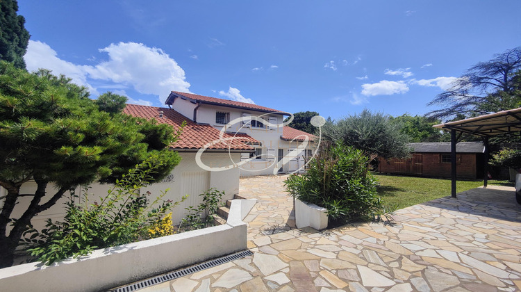 Ma-Cabane - Vente Maison Collonges-au-Mont-d'Or, 192 m²