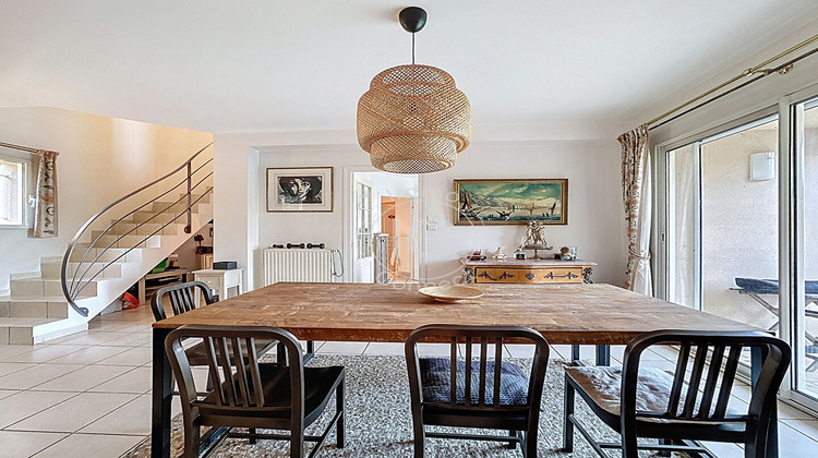 Ma-Cabane - Vente Maison COLLONGES-AU-MONT-D'OR, 145 m²