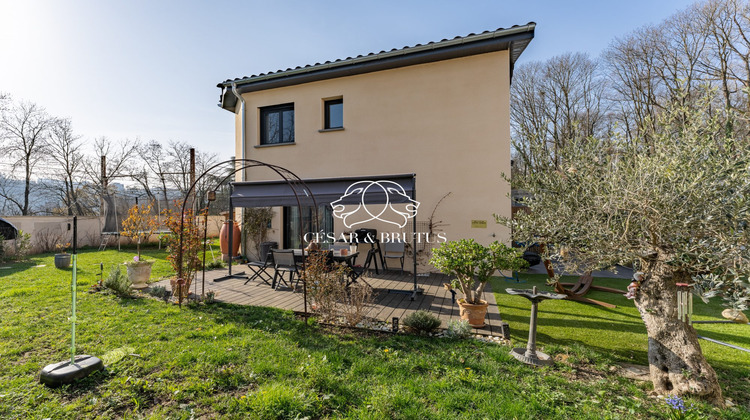 Ma-Cabane - Vente Maison Collonges-au-Mont-d'Or, 121 m²