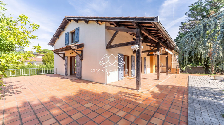 Ma-Cabane - Vente Maison Collonges-au-Mont-d'Or, 215 m²