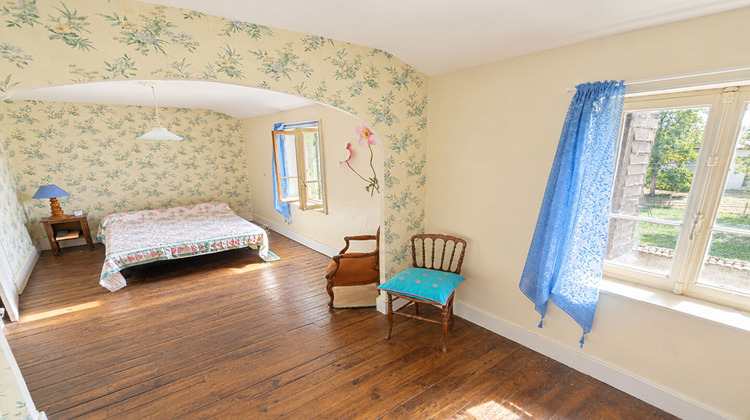 Ma-Cabane - Vente Maison COLLONGES-AU-MONT-D'OR, 148 m²