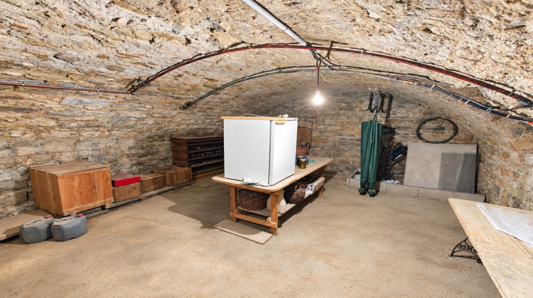 Ma-Cabane - Vente Maison COLLONGES-AU-MONT-D'OR, 148 m²