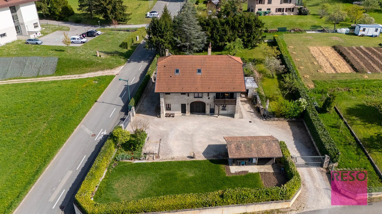 Ma-Cabane - Vente Maison Collonges-sous-Salève, 327 m²