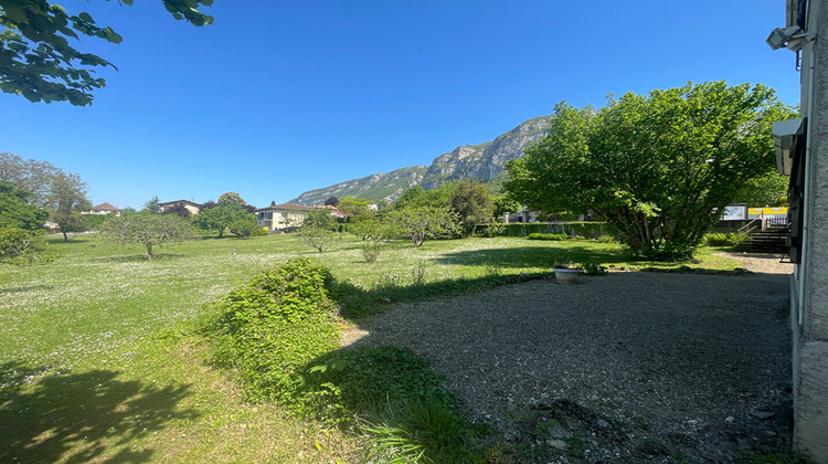 Ma-Cabane - Vente Maison COLLONGES-SOUS-SALEVE, 230 m²