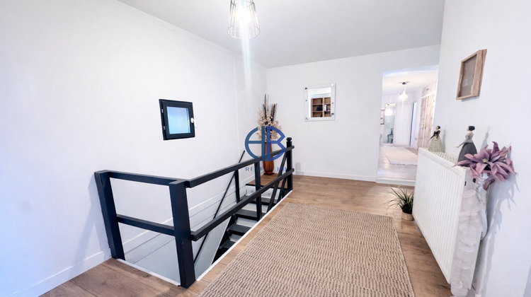 Ma-Cabane - Vente Maison COLOMBE, 211 m²