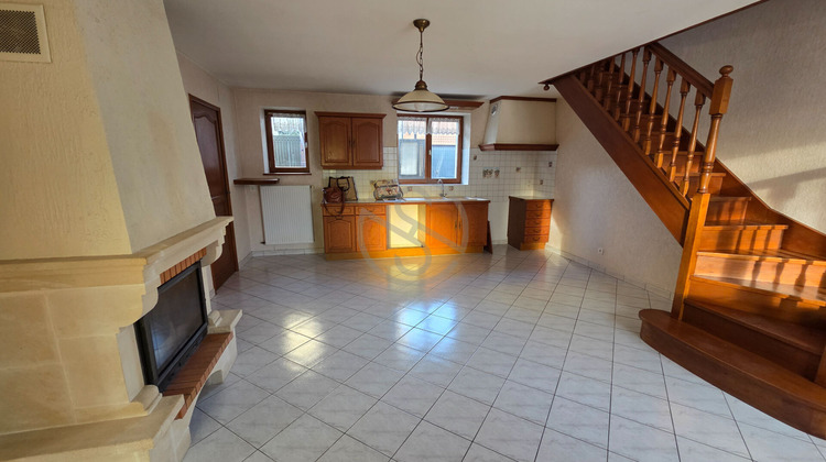 Ma-Cabane - Vente Maison COLOMBIER-SAUGNIEU, 107 m²