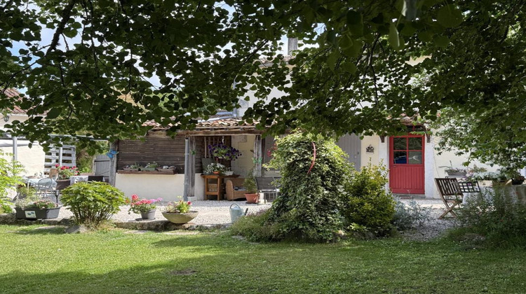 Ma-Cabane - Vente Maison COMBIERS, 250 m²