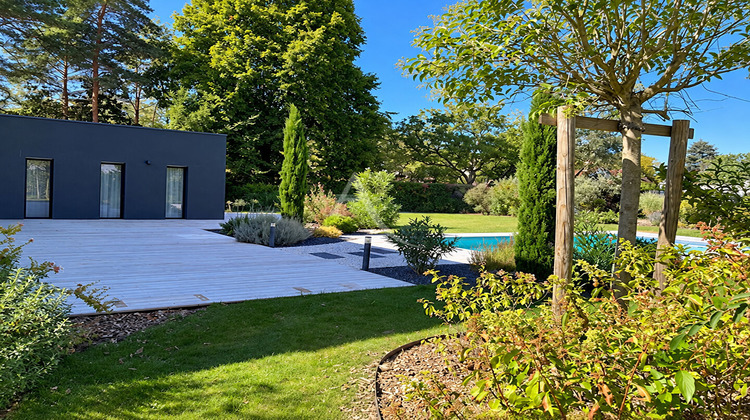 Ma-Cabane - Vente Maison COMBLEUX, 238 m²
