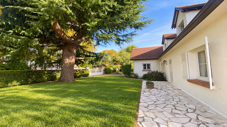 Ma-Cabane - Vente Maison COMBLEUX, 163 m²