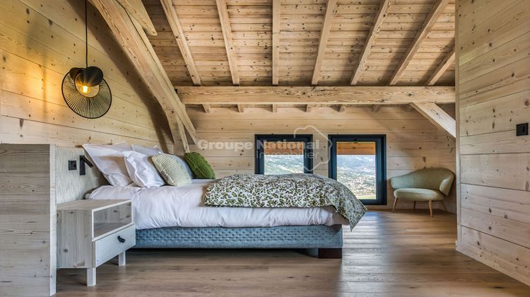 Ma-Cabane - Vente Maison COMBLOUX, 382 m²