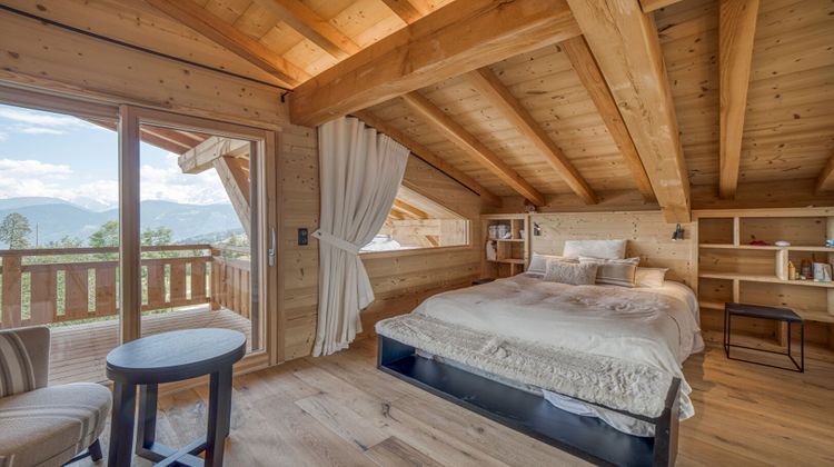 Ma-Cabane - Vente Maison COMBLOUX, 555 m²